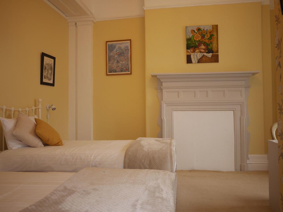 Culloden House Bed and Breakfast Westward Ho!  Eksteriør billede